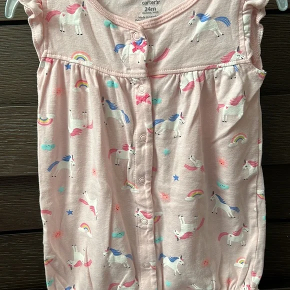 Carters unicorn snap up romper - Picture 3 of 4
